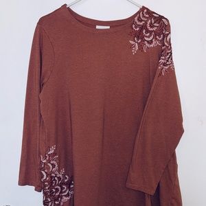 J. Jill knit tee with embroidery.  Color:  Shrimp/pink/terra cotta.  Size 1X.